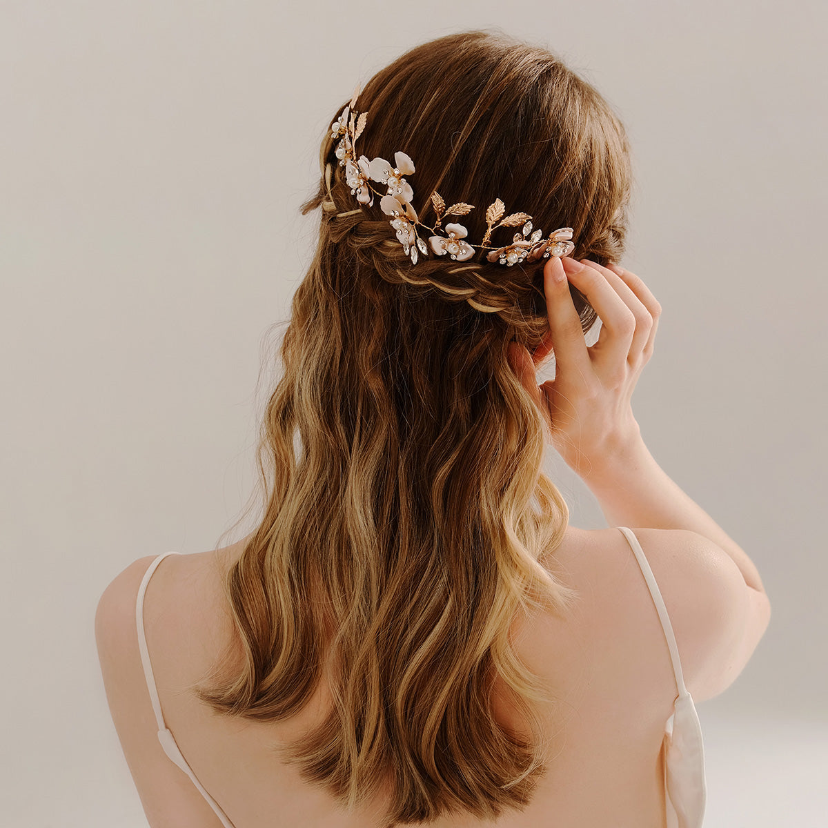 Miallo Luxury Pearl Double Hair Comb Women Metal Gold Leaf Rhinestone Wedding Bridal Hair Headpiece HS-J6311
