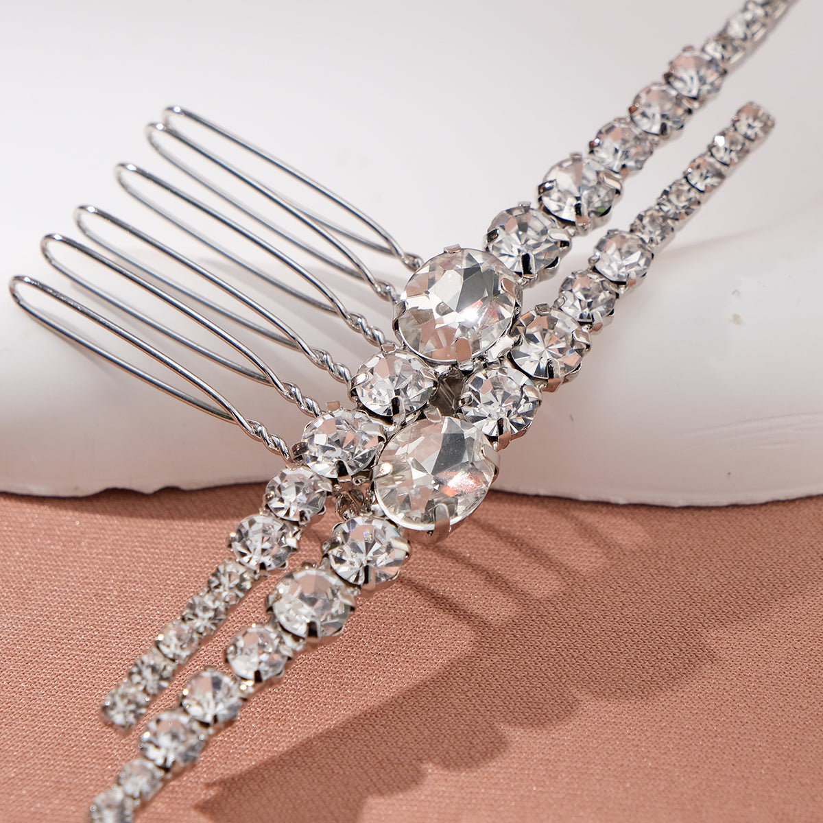 Miallo Exquisite Fashion Women Wedding Hair Accessories Rhinestone Elegant Fashion Hair Comb For Girls Birthday Gift HS-J7079S