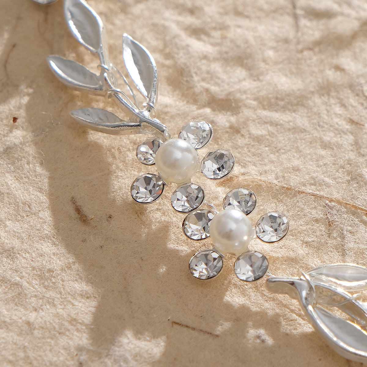 Miallo Elegant Pearl Rhinestone Leaf Hair Band Bridal Fashion Flower Hair Accessories For Girls Birthday Gift HS-J4694