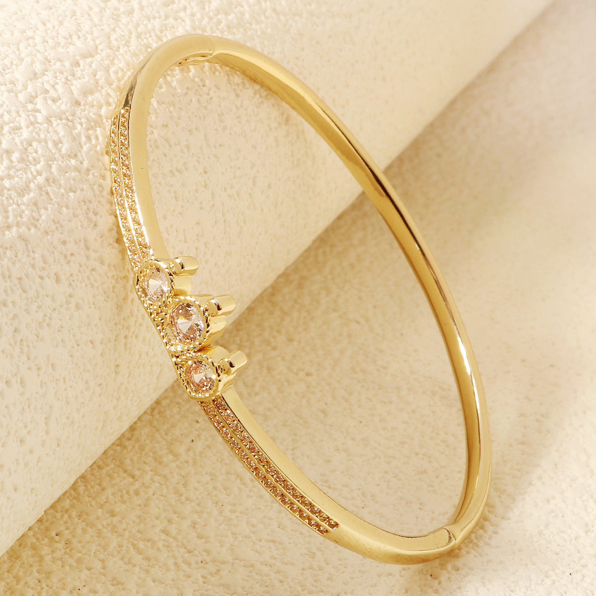 Miallo Creative Little Crown Style Bangle Copper Inlaid With Cubic Zircon Creative Accessories BS-J5515G