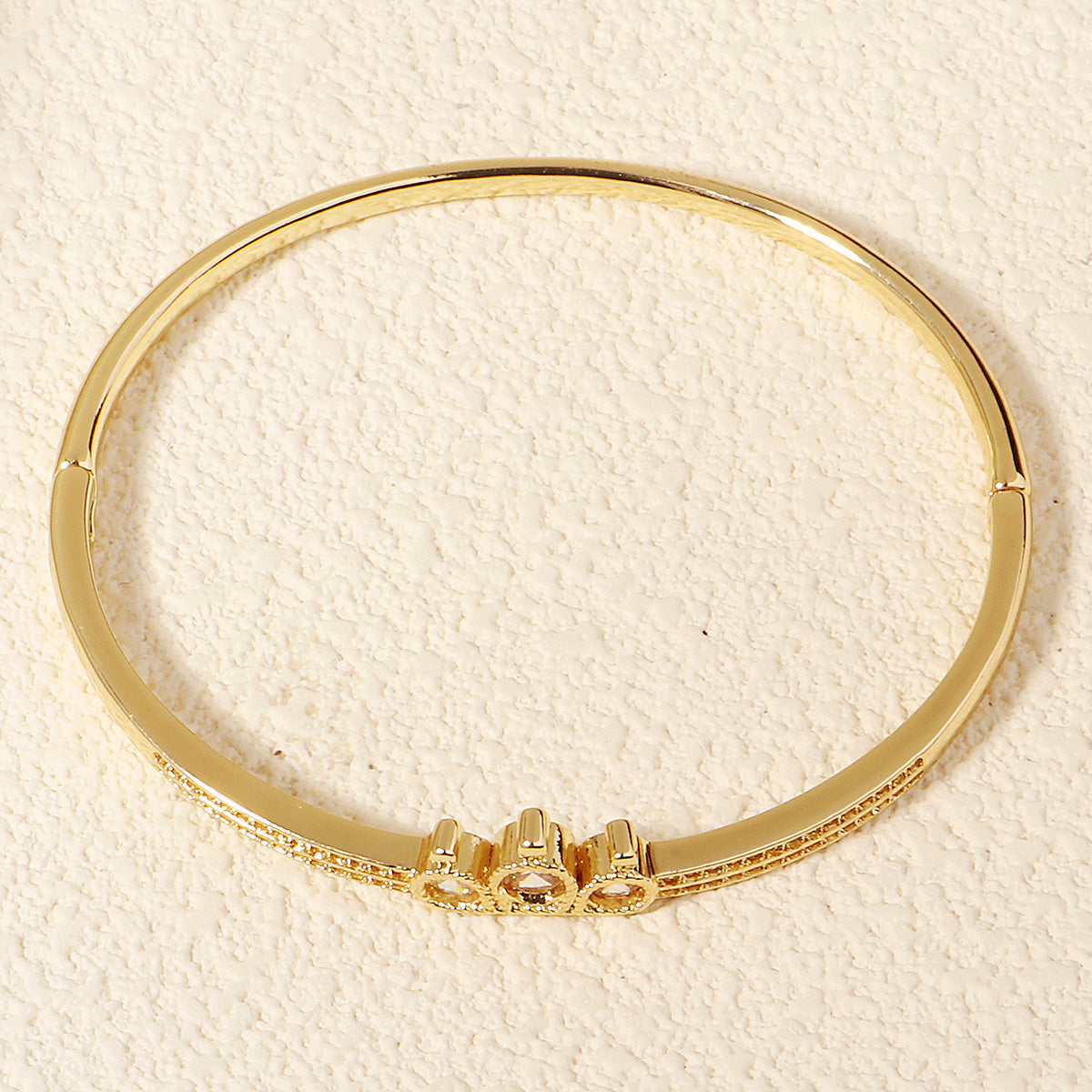 Miallo Creative Little Crown Style Bangle Copper Inlaid With Cubic Zircon Creative Accessories BS-J5515G