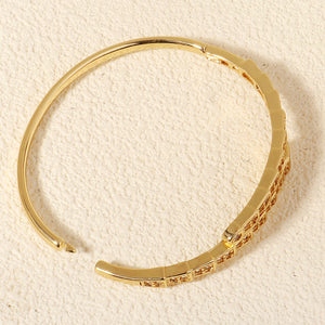 Miallo Unique Snake-Shaped Inlaid With Cubic Zircon Bangle Fashion Daily Accessories BS-J5537G