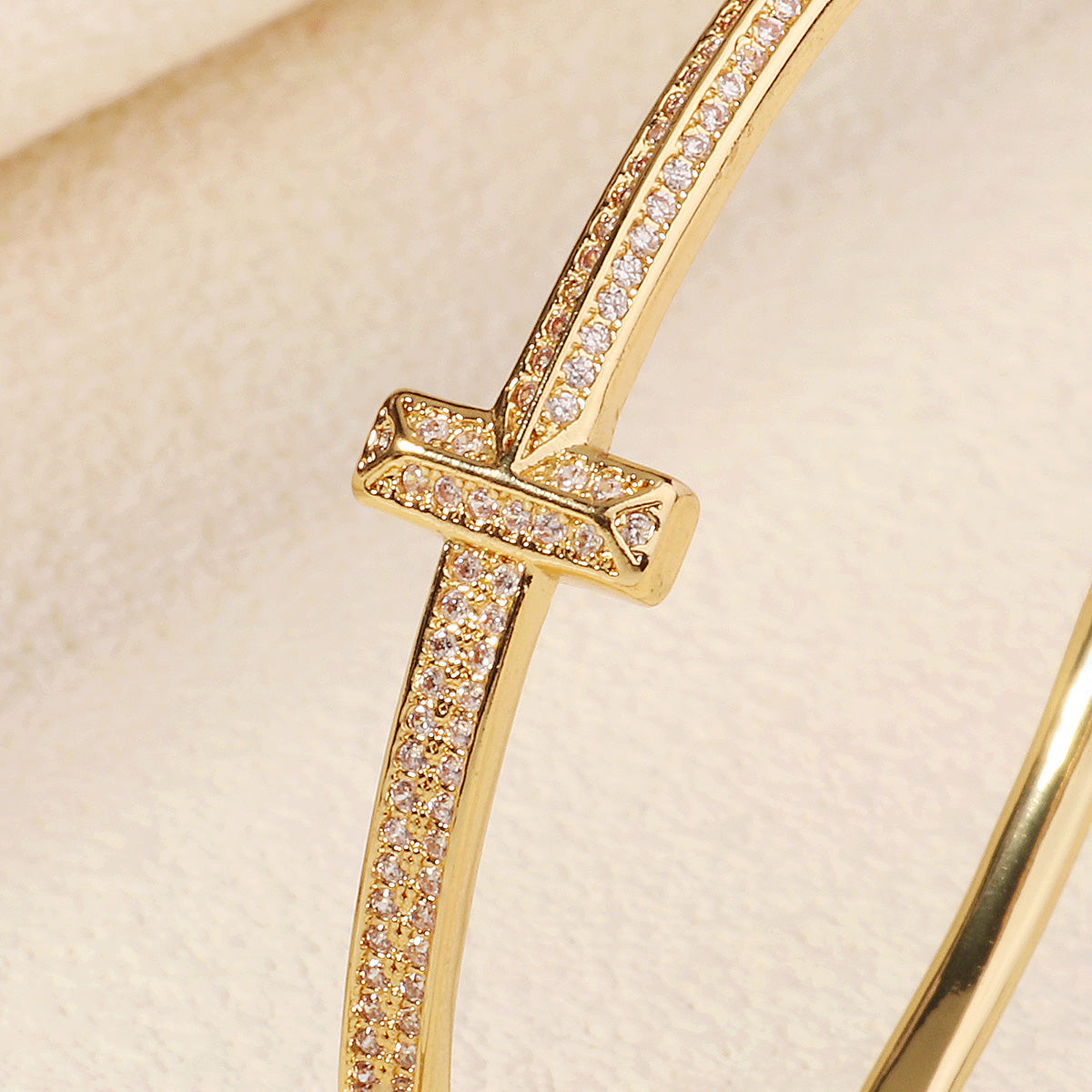Miallo Simple Stylish Nail Pattern Bangle Copper Lnlaid With Zircon Daily Accessories BS-J5520G