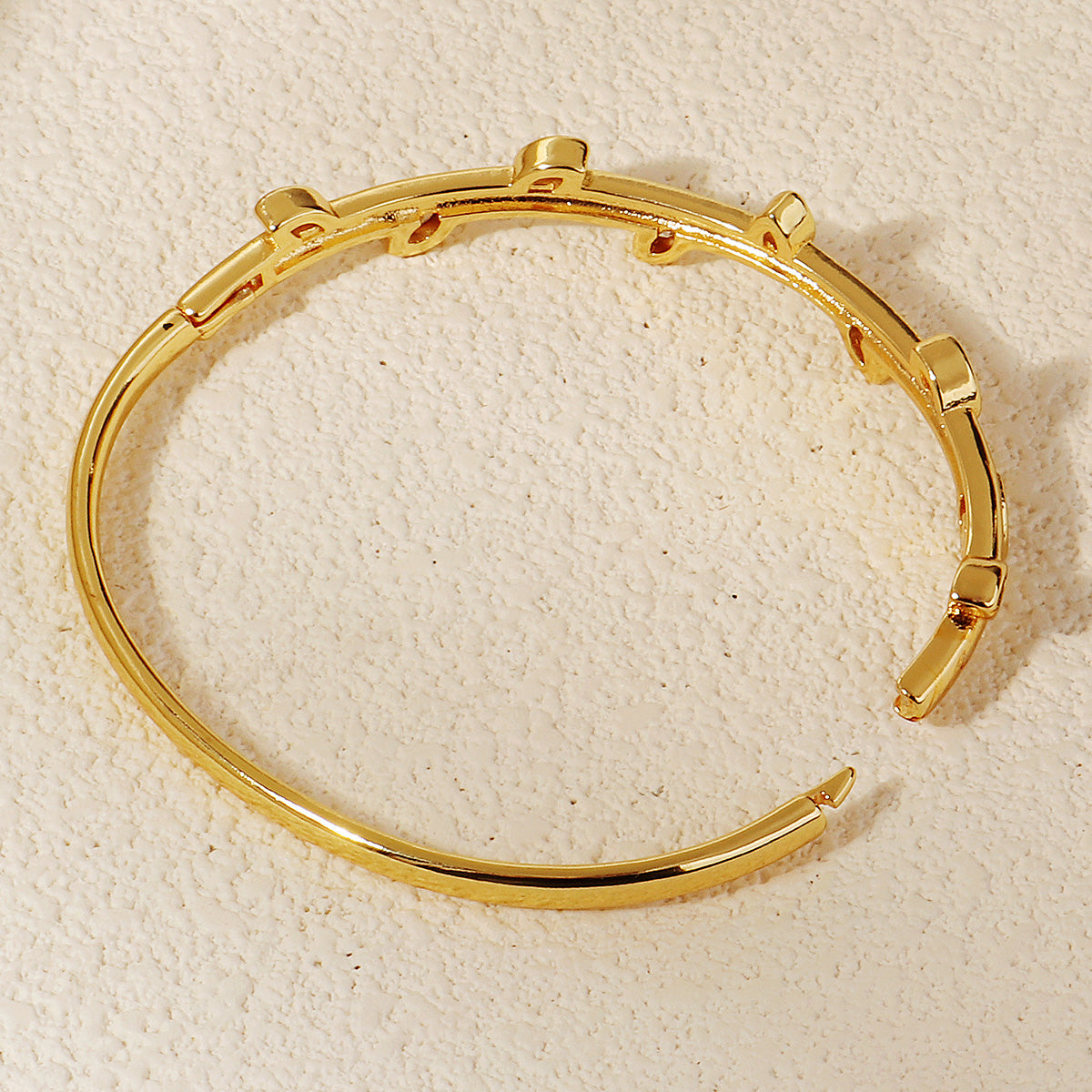 Miallo Minimalist Stylish Copper Inlaid With Cubic Zircon Bangle Shiny Wedding Bride Bracelet For Women BS-J5548G