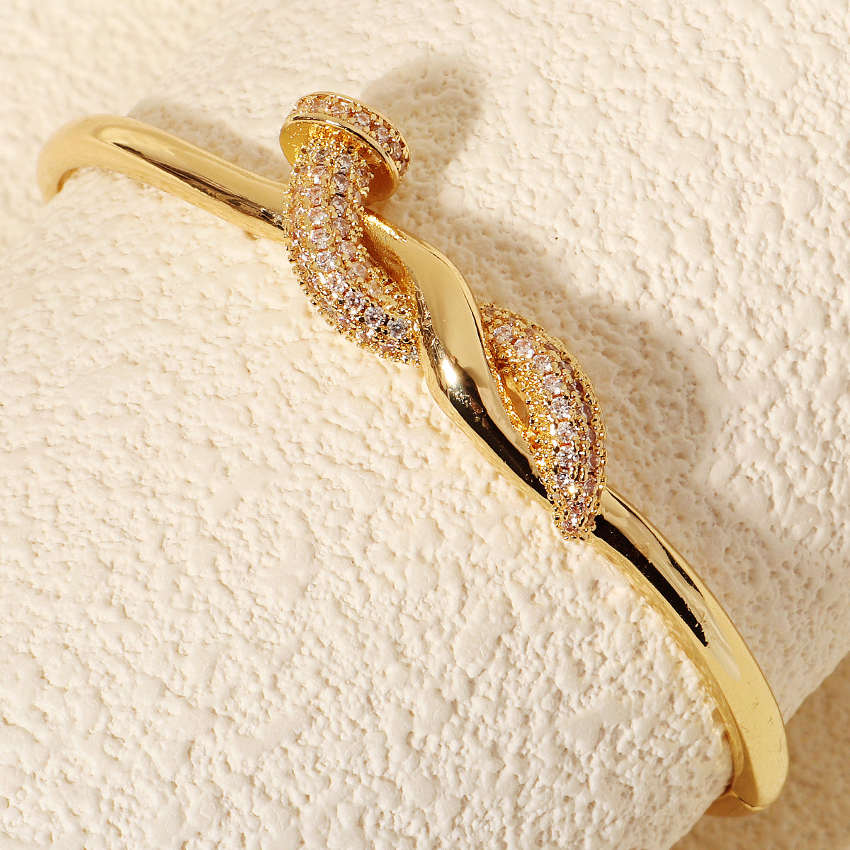 Miallo Europe and United States Hot Sale Ladies Bracelet High Quality Luxury Zircon Open Bracelet Female Jewelry BS-J5583