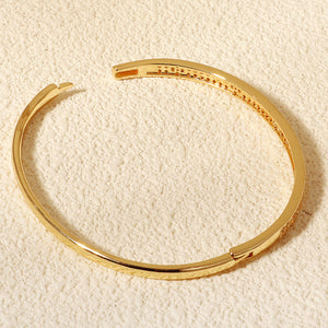 Miallo Trendy Simple Zircon inlay Cutout &nbsp;four-leaf clover bangles fashion women accessories hand jewelry BS-J5588G