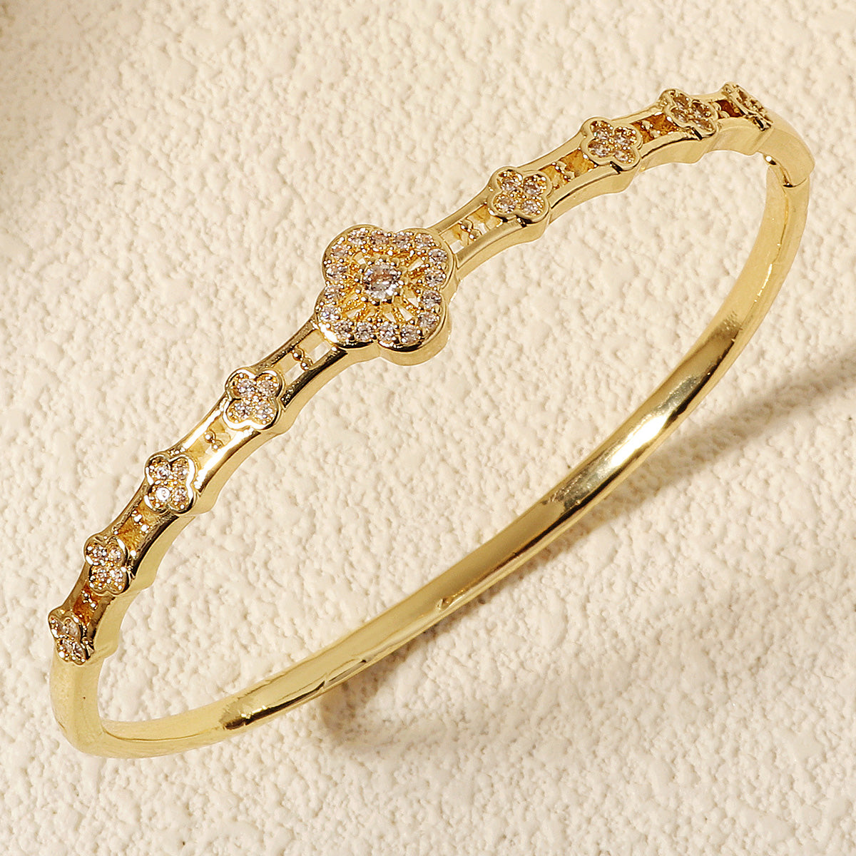 Miallo Exquisite Full-Zircon-Inlaid Flower Bracelet Stylish Trendy Bangle for Women Light Luxury Versatile Jewelry BS-J5576
