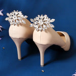 Load image into Gallery viewer, Miallo Luxury Versatile Shoe Accessories Shiny Rhinestone Shoe Buckles Exquisite High-Heel Shoe Clips SC-J078
