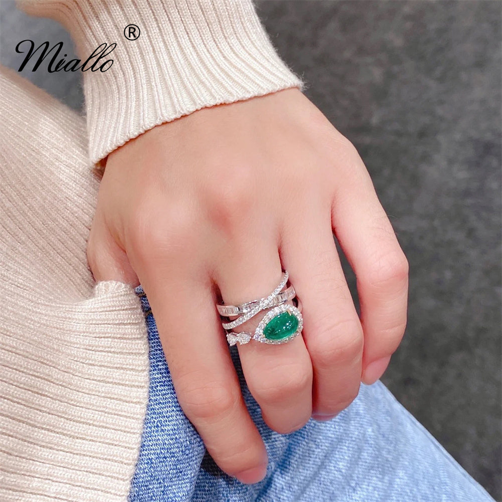 [miallo] Ring R30 Elegant Emerald Ring