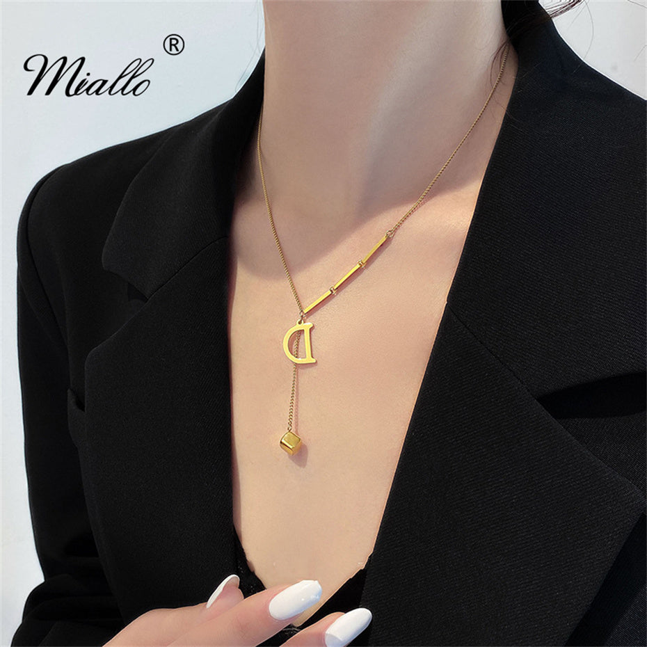 [miallo] Necklace N26 Simple Letter D Pendant Necklace