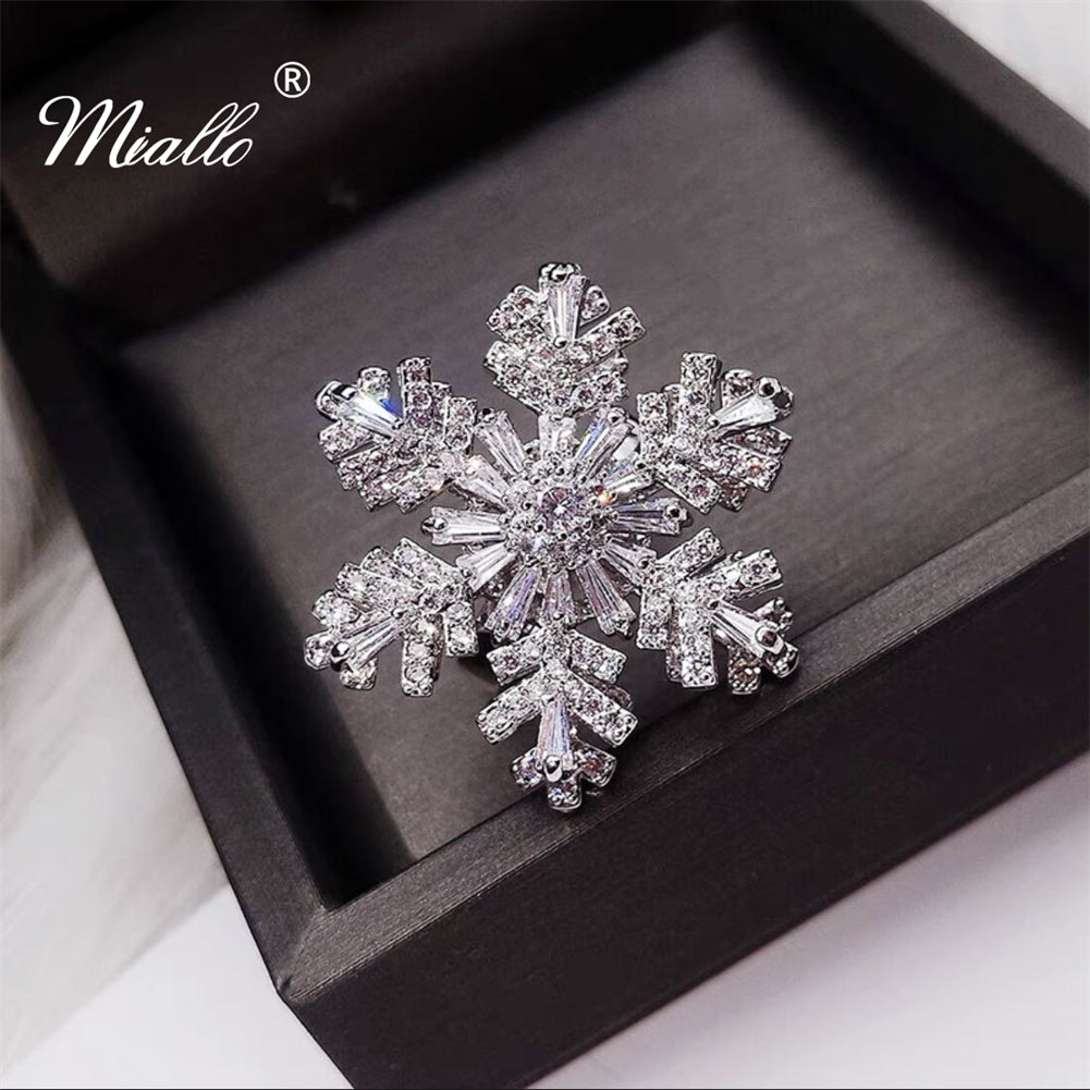[miallo] Ring R28 Cubic Zirconia Snowflake Ring