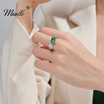 Load image into Gallery viewer, [miallo] Ring R115 Emerald Square CZ Stone Women Ring
