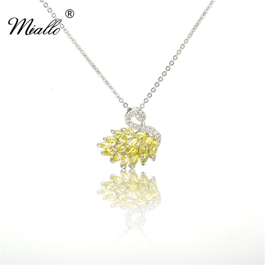 [miallo] Necklace N32 Swan Cubic Zirconia Necklace