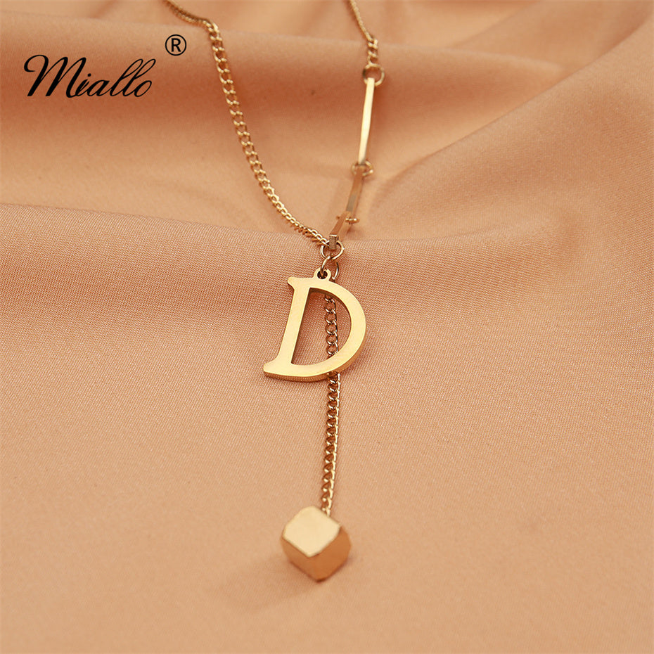 [miallo] Necklace N26 Simple Letter D Pendant Necklace