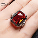 Load image into Gallery viewer, [miallo] Ring R52 Hollow Out Pattern Square Ring
